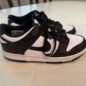 Nike Sneakers Black and White